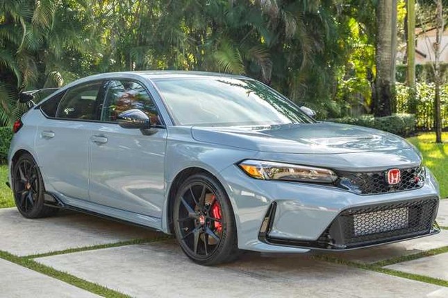 Cường 'đô la' bổ sung Honda Civic Type R 2023 vào bộ sưu tập Cường 'đô la' bổ sung Honda Civic Type R 2023 vào bộ sưu tập ảnh 2