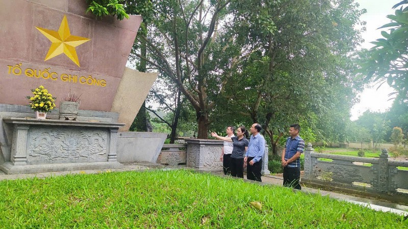 Nghĩa trang Liệt sĩ Phạm Văn Khang và Đồng đội: Địa chỉ đỏ của Ngành Tài chính Việt Nam Nghĩa trang Liệt sĩ Phạm Văn Khang và Đồng đội: Địa chỉ đỏ của Ngành Tài chính Việt Nam