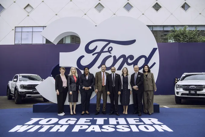 Ford Việt Nam 30 năm vững bước cùng đam mê, kiến tạo giá trị bền vững Ford Việt Nam 30 năm vững bước cùng đam mê, kiến tạo giá trị bền vững