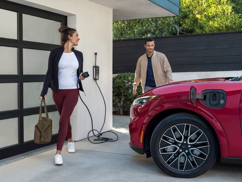 Mustang Mach-E – Mang di sản biểu tượng của dòng xe Pony đến với khách hàng yêu thích ô tô điện