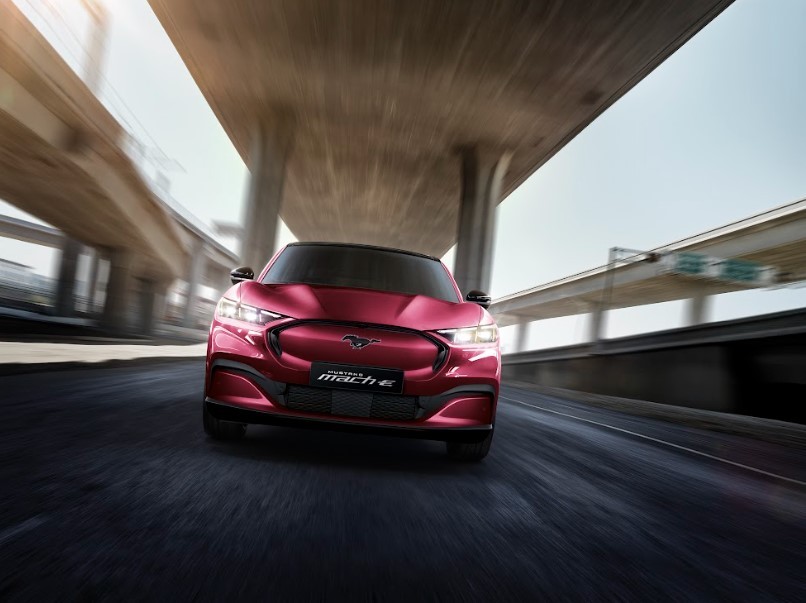 Mustang Mach-E – Mang di sản biểu tượng của dòng xe Pony đến với khách hàng yêu thích ô tô điện