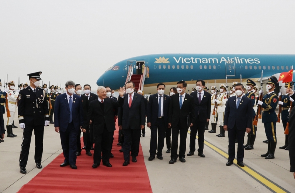 Tổng Bí thư Nguyễn Phú Trọng đến Bắc Kinh, bắt đầu chuyến thăm chính thức nước Cộng hòa Nhân dân Trung Hoa - Ảnh 4.
