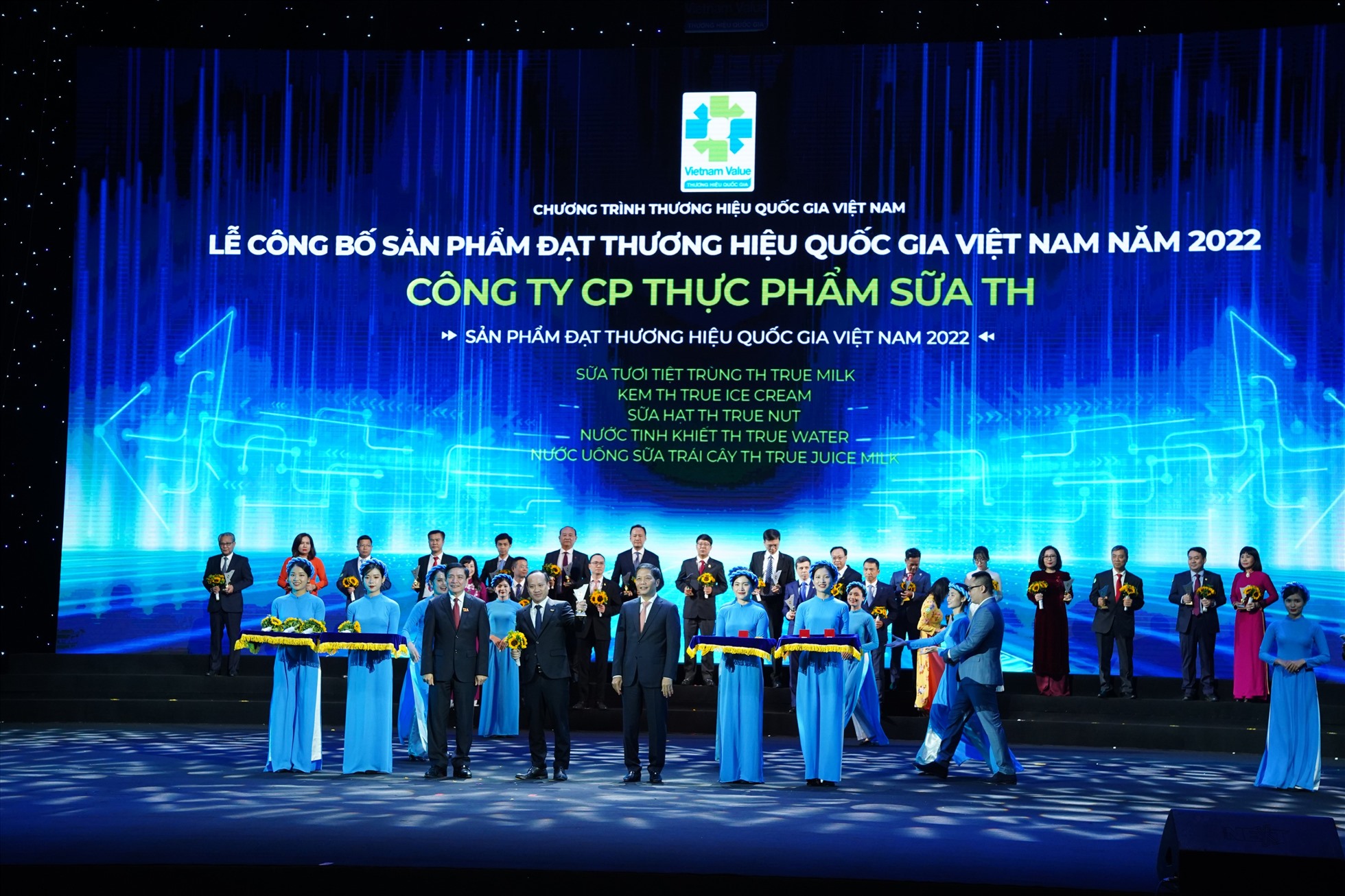 Thương hiệu quốc gia: Vinh danh 5 nhóm sản phẩm của Tập đoàn TH