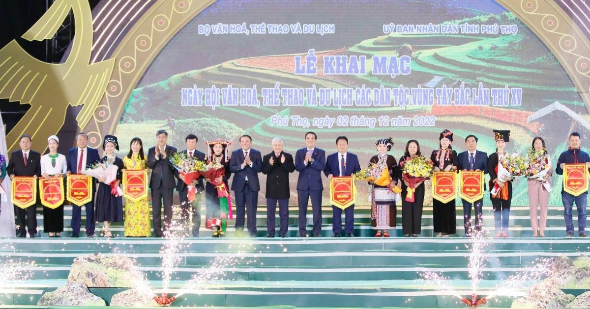 Đặc sắc Ngày hội Văn hóa, thể thao và du lịch các dân tộc vùng Tây Bắc Đặc sắc Ngày hội Văn hóa, thể thao và du lịch các dân tộc vùng Tây Bắc