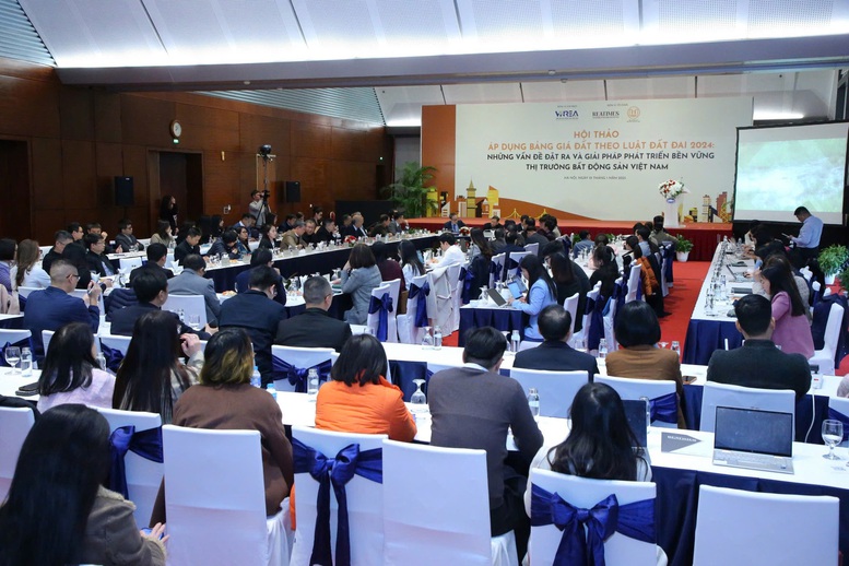 Nhiều bất cập trong việc áp dụng bảng giá đất Nhiều bất cập trong việc áp dụng bảng giá đất