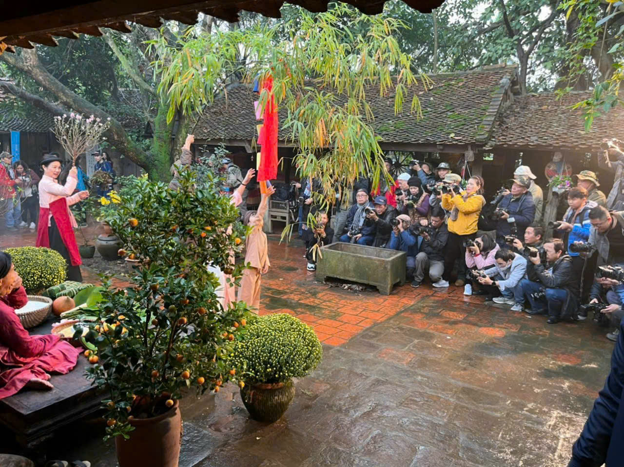 Sắp diễn ra Tết làng Việt 2025 tại Làng cổ Đường Lâm Sắp diễn ra Tết làng Việt 2025 tại Làng cổ Đường Lâm