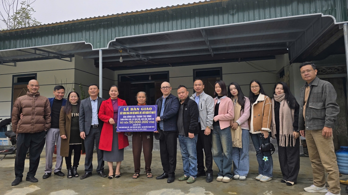 Tạp chí Tự động hoá Ngày nay đồng hành nghĩa tình cùng hộ nghèo xã Thọ Sơn (Nghệ An) Tạp chí Tự động hoá Ngày nay đồng hành nghĩa tình cùng hộ nghèo xã Thọ Sơn (Nghệ An)