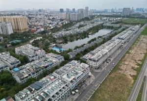 Giá đất nhân hệ số, căn hộ giá hợp lý ngày càng xa tầm với