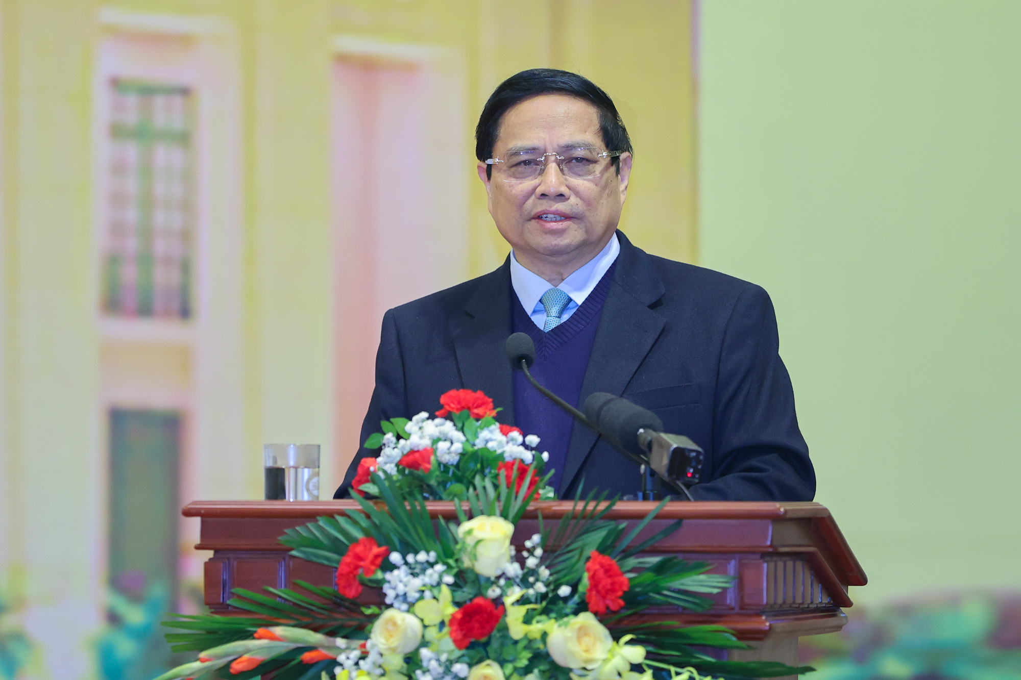 Thủ tướng giao nhiệm vụ đầu năm mới với ngành ngân hàng Thủ tướng giao nhiệm vụ đầu năm mới với ngành ngân hàng