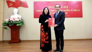 Bà Giàng Thị Dung giữ chức vụ Bí thư Thành ủy Lào Cai
