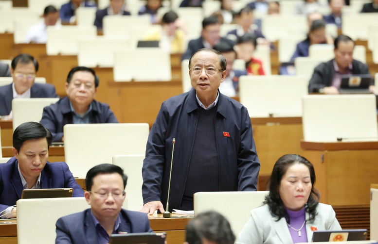 Đại biểu Quốc hội "hiến kế" cho tăng trưởng 8% trở lên Đại biểu Quốc hội "hiến kế" cho tăng trưởng 8% trở lên