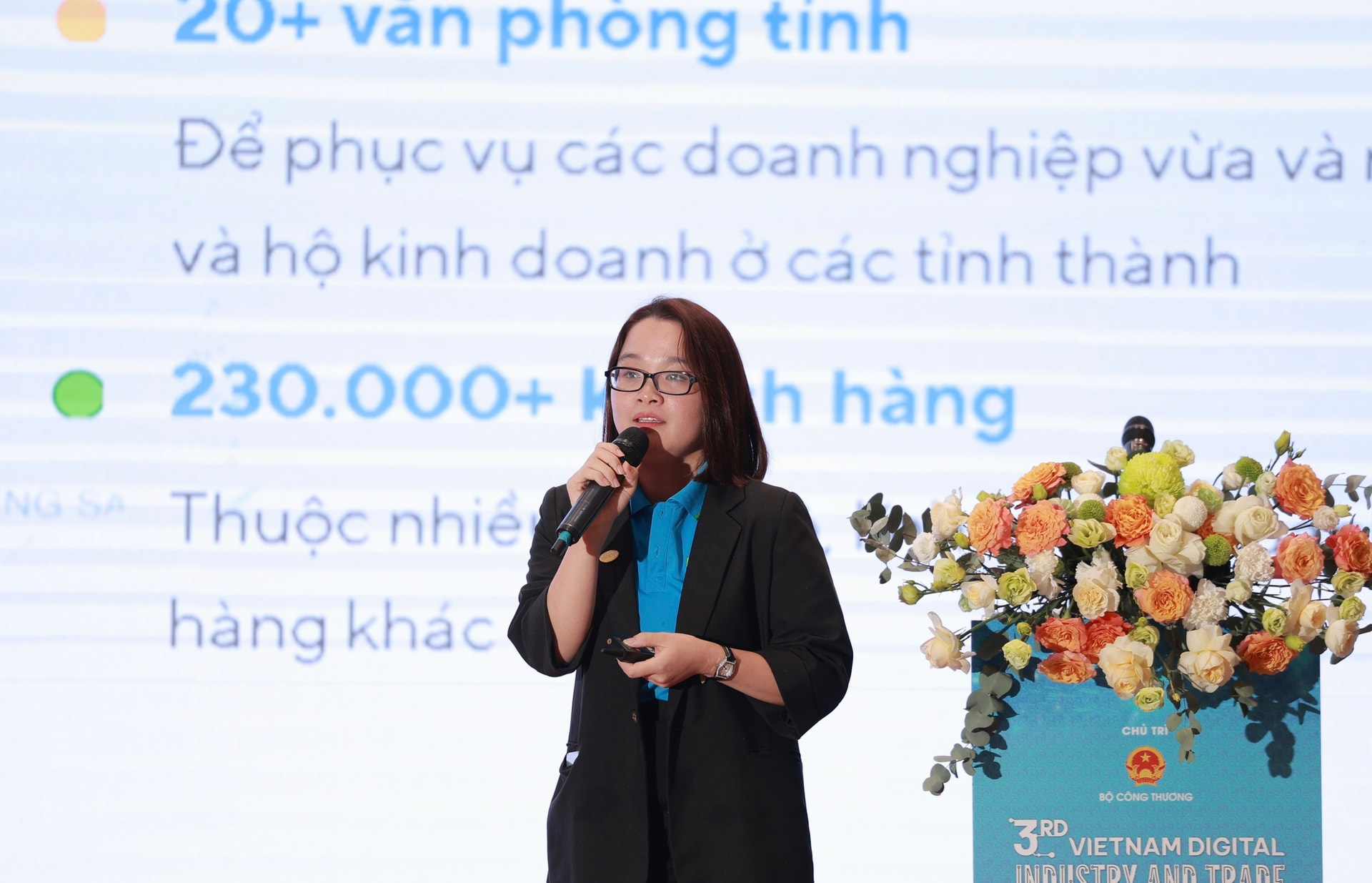 Doanh nghiệp bán lẻ xoay trục trước xu hướng mua sắm mới
