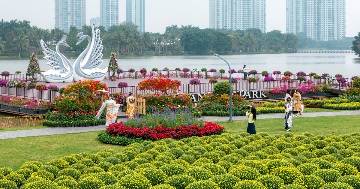Tết giữa miền xanh tại các đại đô thị của nhà sáng lập Ecopark Tết giữa miền xanh tại các đại đô thị của nhà sáng lập Ecopark