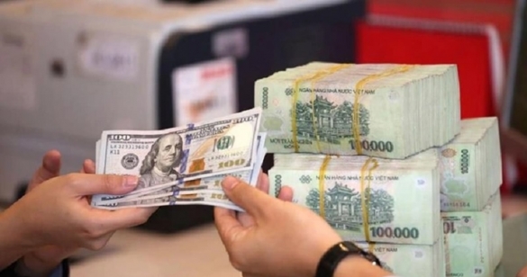 "Ghìm cương" tỷ giá