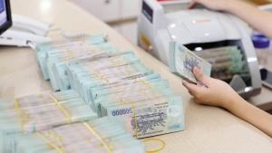 Room tín dụng: Chưa thể bỏ nhưng đã nới dần