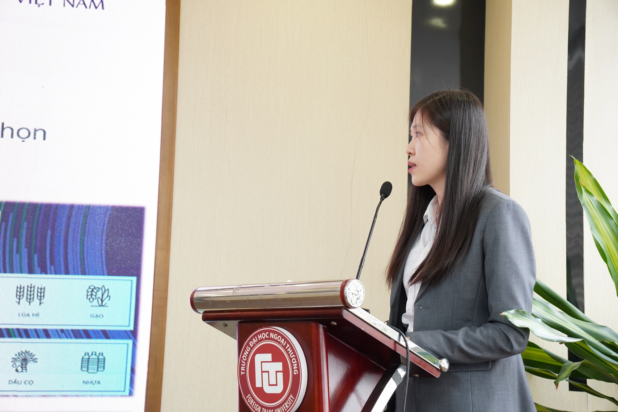 Làm gì để thúc đẩy hoạt động giao dịch hàng hóa? Làm gì để thúc đẩy hoạt động giao dịch hàng hóa?