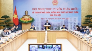Thủ tướng: Phải ưu tiên nhà ở xã hội trước rồi mới đến nhà ở thương mại