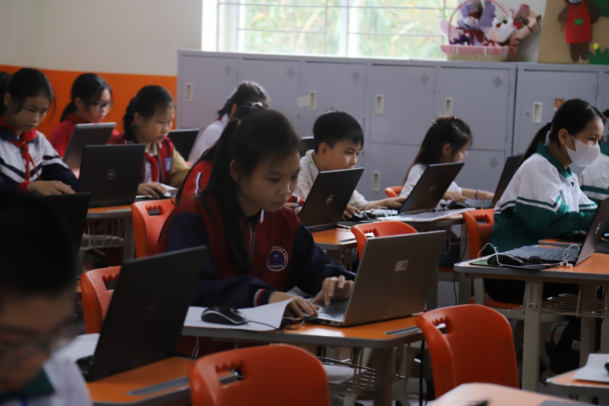 Hà Nội: Gần 3.600 thí sinh hào hứng tranh giải Trạng Nguyên Tiếng Việt cấp tỉnh Hà Nội: Gần 3.600 thí sinh hào hứng tranh giải Trạng Nguyên Tiếng Việt cấp tỉnh