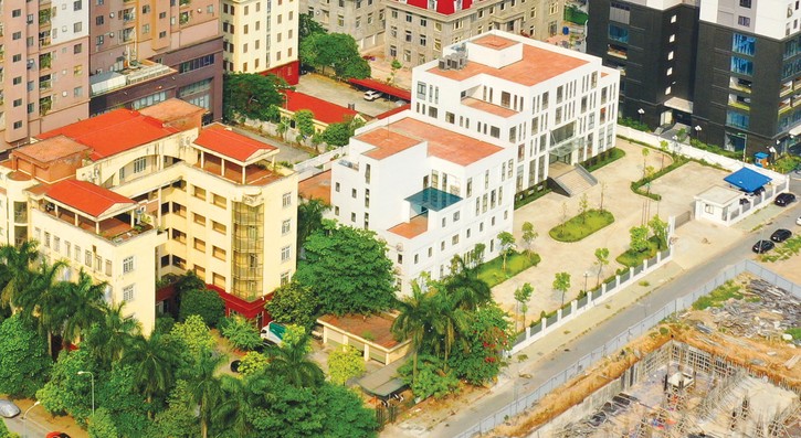 Nhiều đơn vị mới sáp nhập có thể thiếu cơ sở vật chất, trụ sở làm việc, cần sớm được sắp xếp để bảo đảm hiệu quả công việc. Ảnh: Nhã Chi Nhiều đơn vị mới sáp nhập có thể thiếu cơ sở vật chất, trụ sở làm việc, cần sớm được sắp xếp để bảo đảm hiệu quả công việc. Ảnh: Nhã Chi