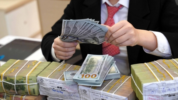 Lãi suất điều hành có tiếp tục giảm để thúc đẩy tăng trưởng kinh tế?