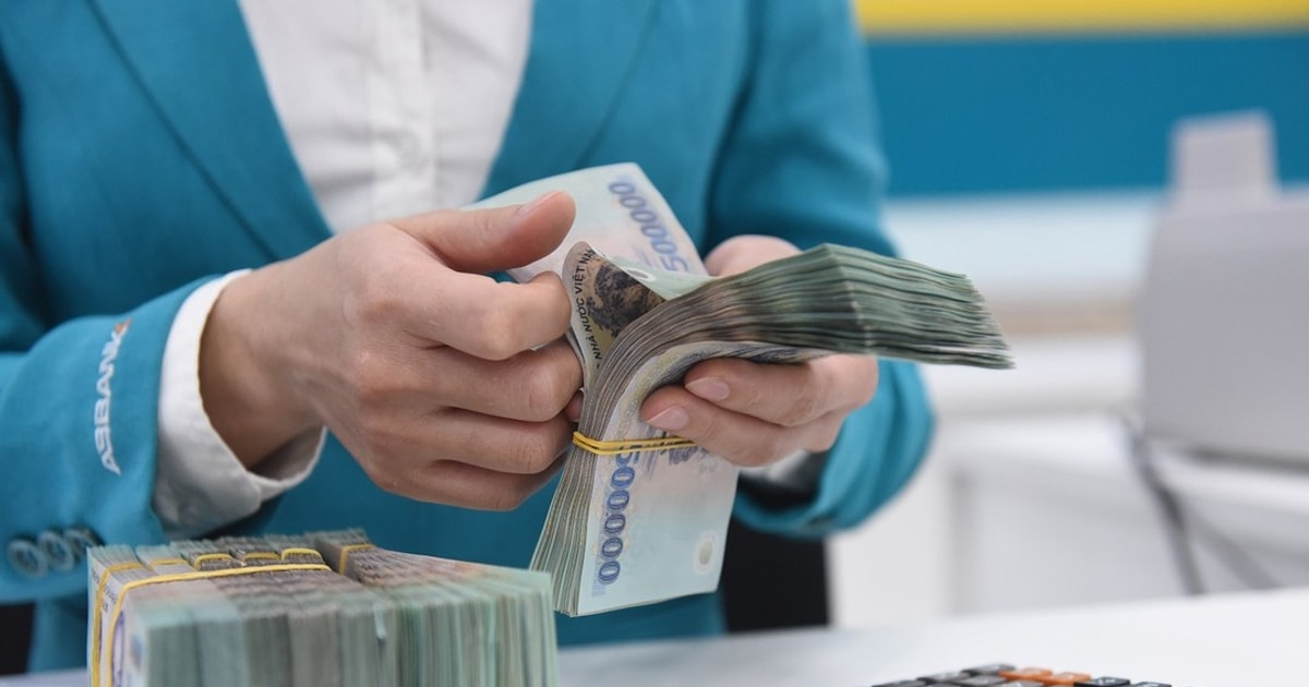 Ưu tiên ổn định thị trường tiền tệ