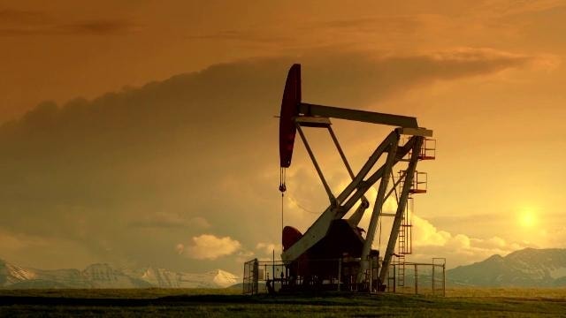 Giải pháp ứng phó trước đà tăng của giá dầu