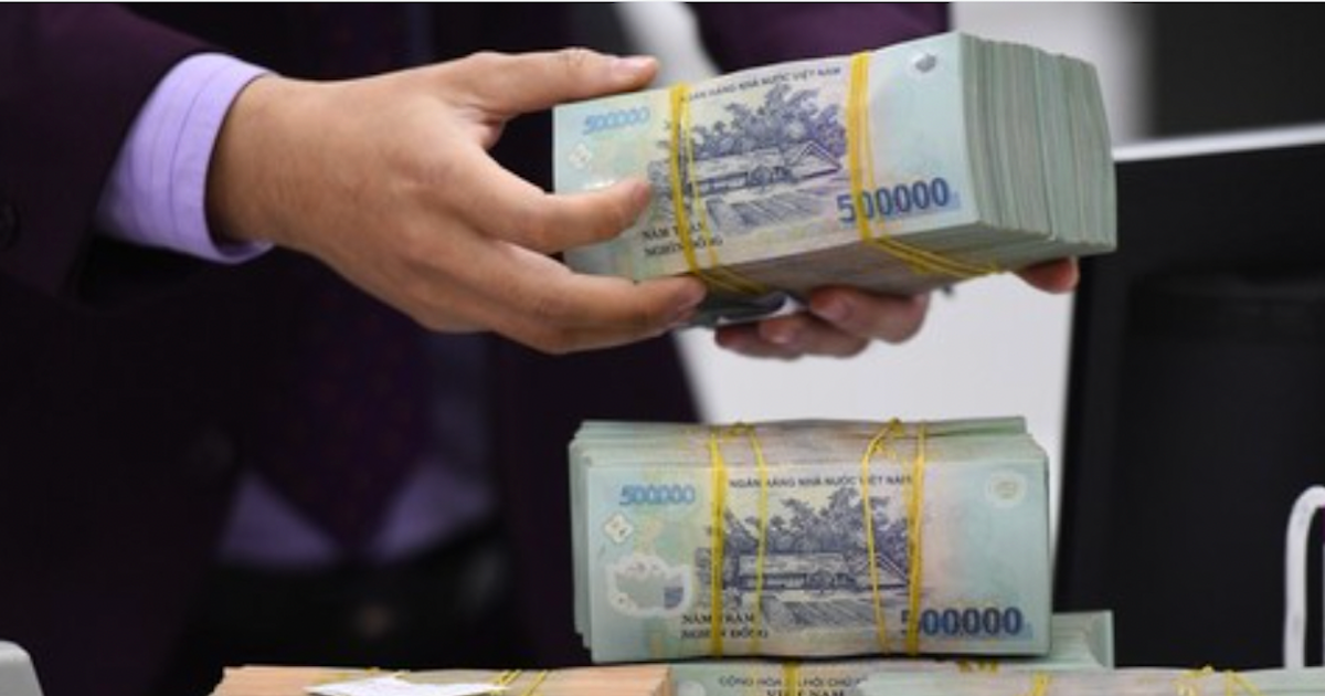 Lãi suất vay mua nhà tăng: Vì sao giá chung cư vẫn khó giảm?