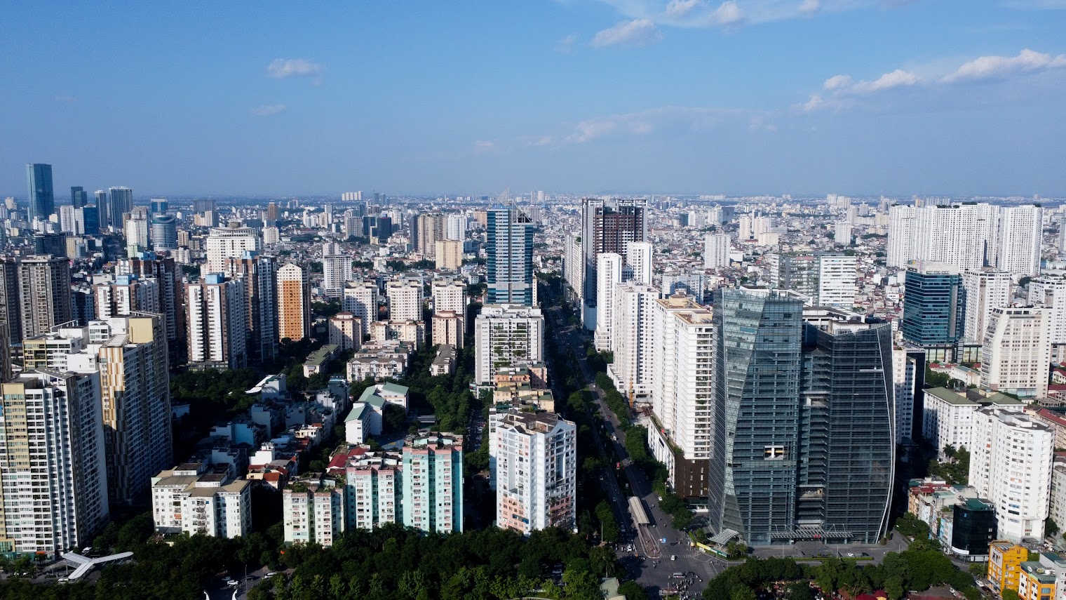 Nguồn cung "bùng nổ" lên 128.000 sản phẩm, bất động sản không còn dễ kiếm lời Nguồn cung "bùng nổ" lên 128.000 sản phẩm, bất động sản không còn dễ kiếm lời