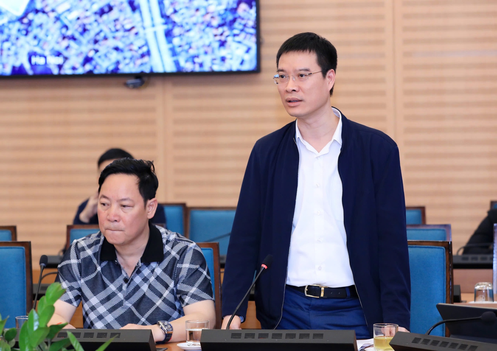 Tháo gỡ khó khăn, vướng mắc về đầu tư, mặt bằng tại 5 dự án Tháo gỡ khó khăn, vướng mắc về đầu tư, mặt bằng tại 5 dự án