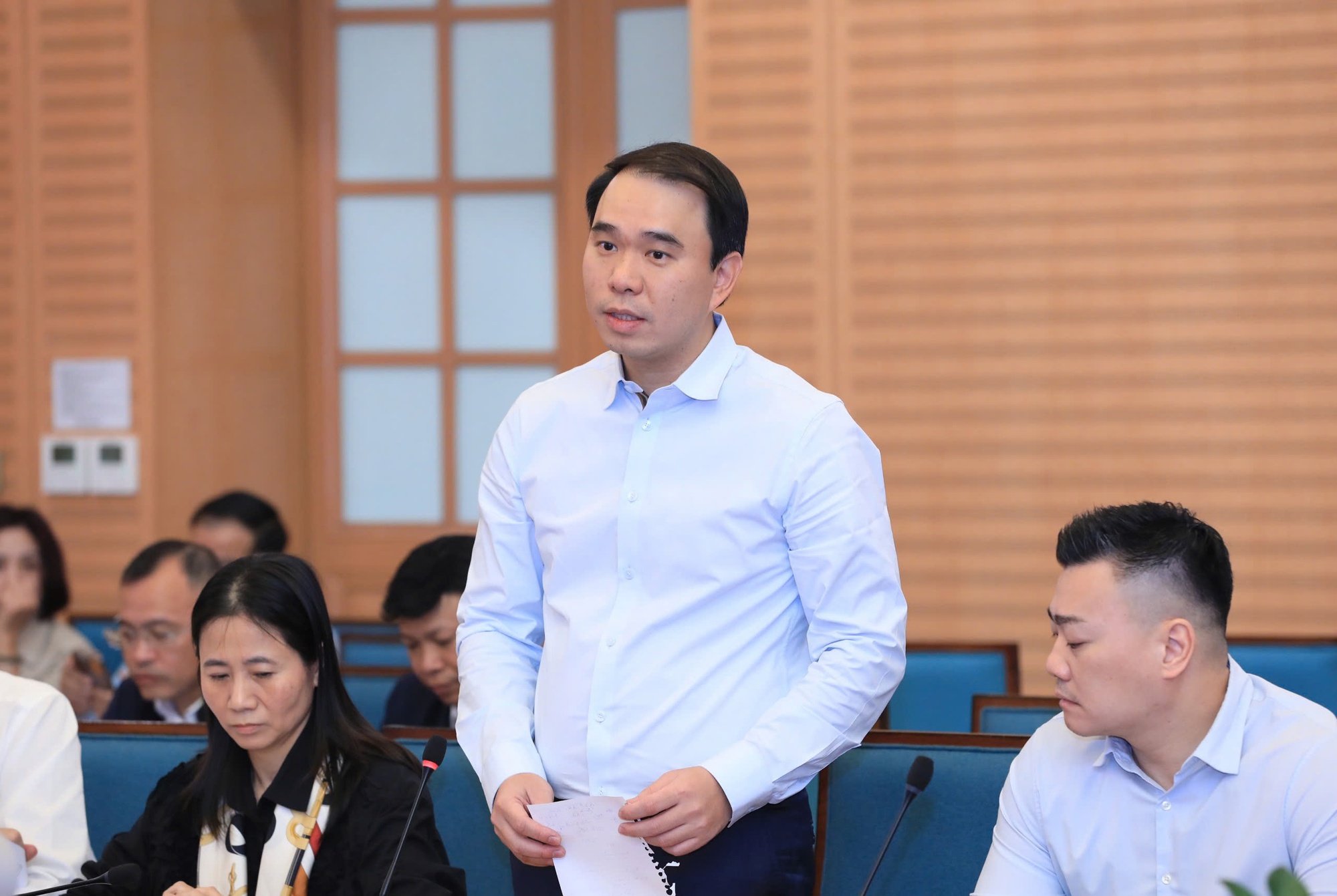 Tháo gỡ khó khăn, vướng mắc về đầu tư, mặt bằng tại 5 dự án Tháo gỡ khó khăn, vướng mắc về đầu tư, mặt bằng tại 5 dự án