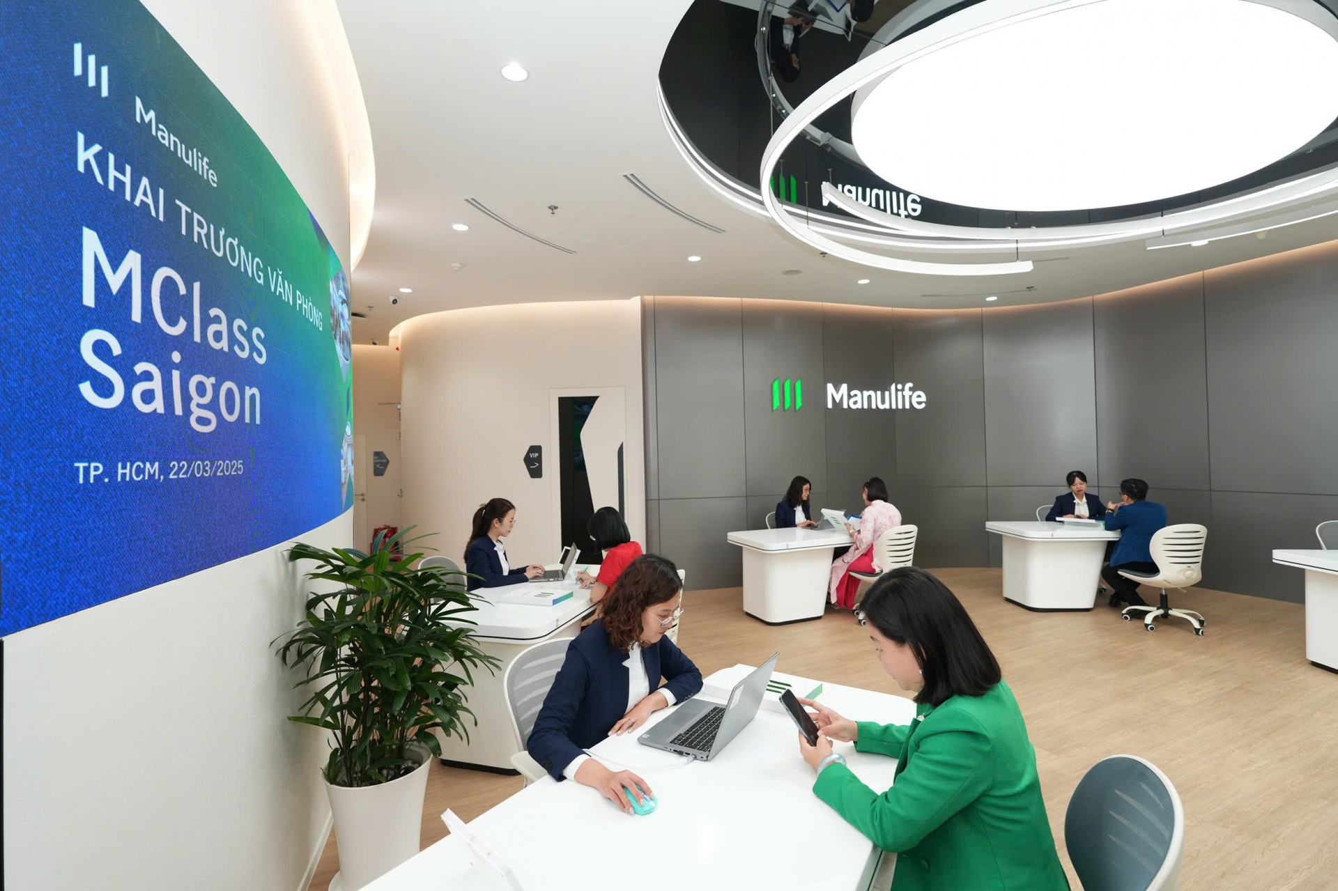 Manulife Việt Nam báo lãi năm 2024 nhờ đầu tư tài chính và quản lý chi phí, chất lượng kinh doanh hiệu quả Manulife Việt Nam báo lãi năm 2024 nhờ đầu tư tài chính và quản lý chi phí, chất lượng kinh doanh hiệu quả