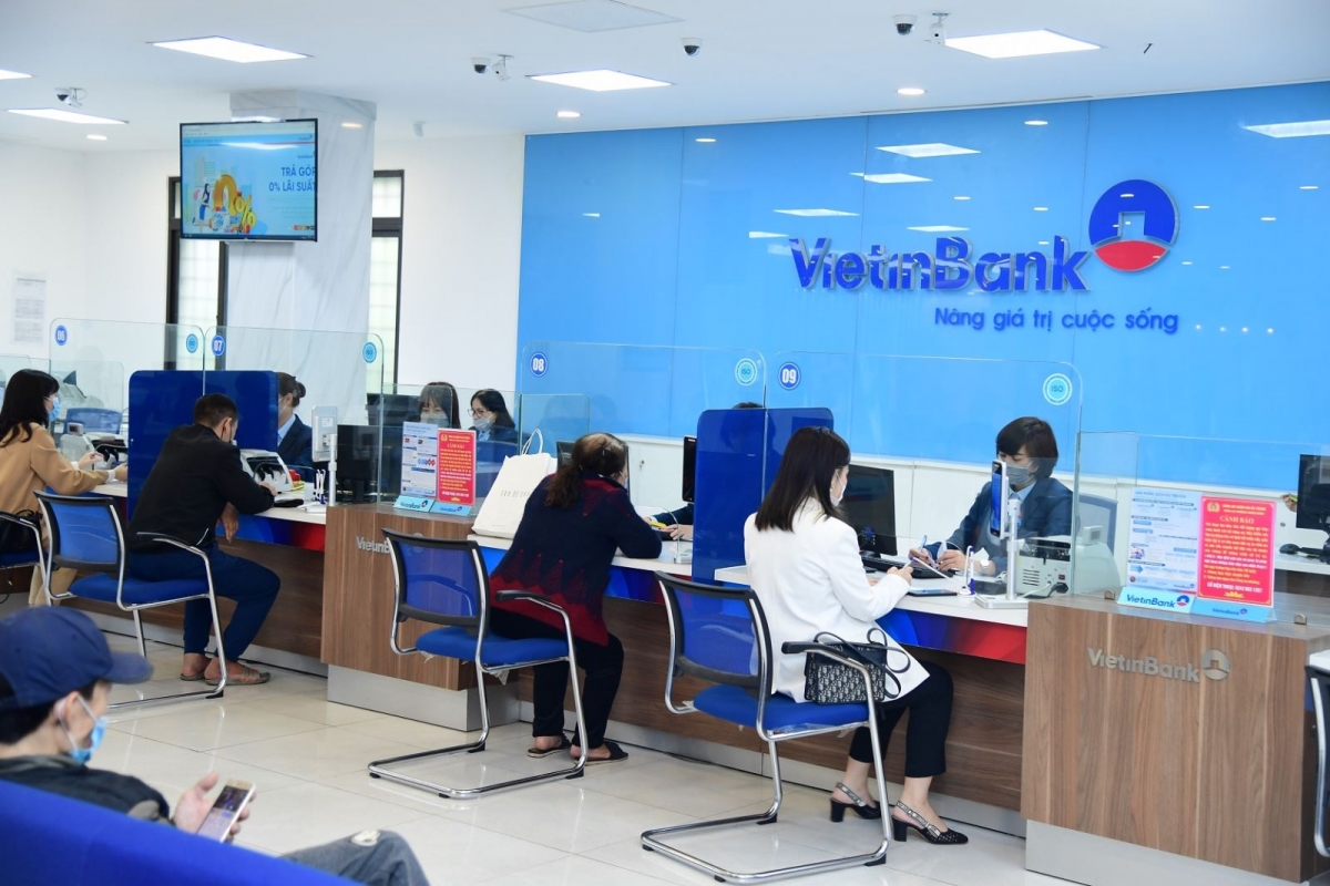 Tin tức ngân hàng nổi bật tuần qua: VietinBank “tung” giải pháp đột phá
