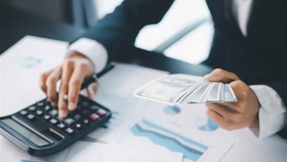 Cười ra nước mắt chuyện lương nhân viên bảo hiểm mỗi tháng mua được một lượng vàng