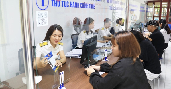 Quản lý các hộ, cá nhân kinh doanh gắn liền với chuyển đổi số Quản lý các hộ, cá nhân kinh doanh gắn liền với chuyển đổi số