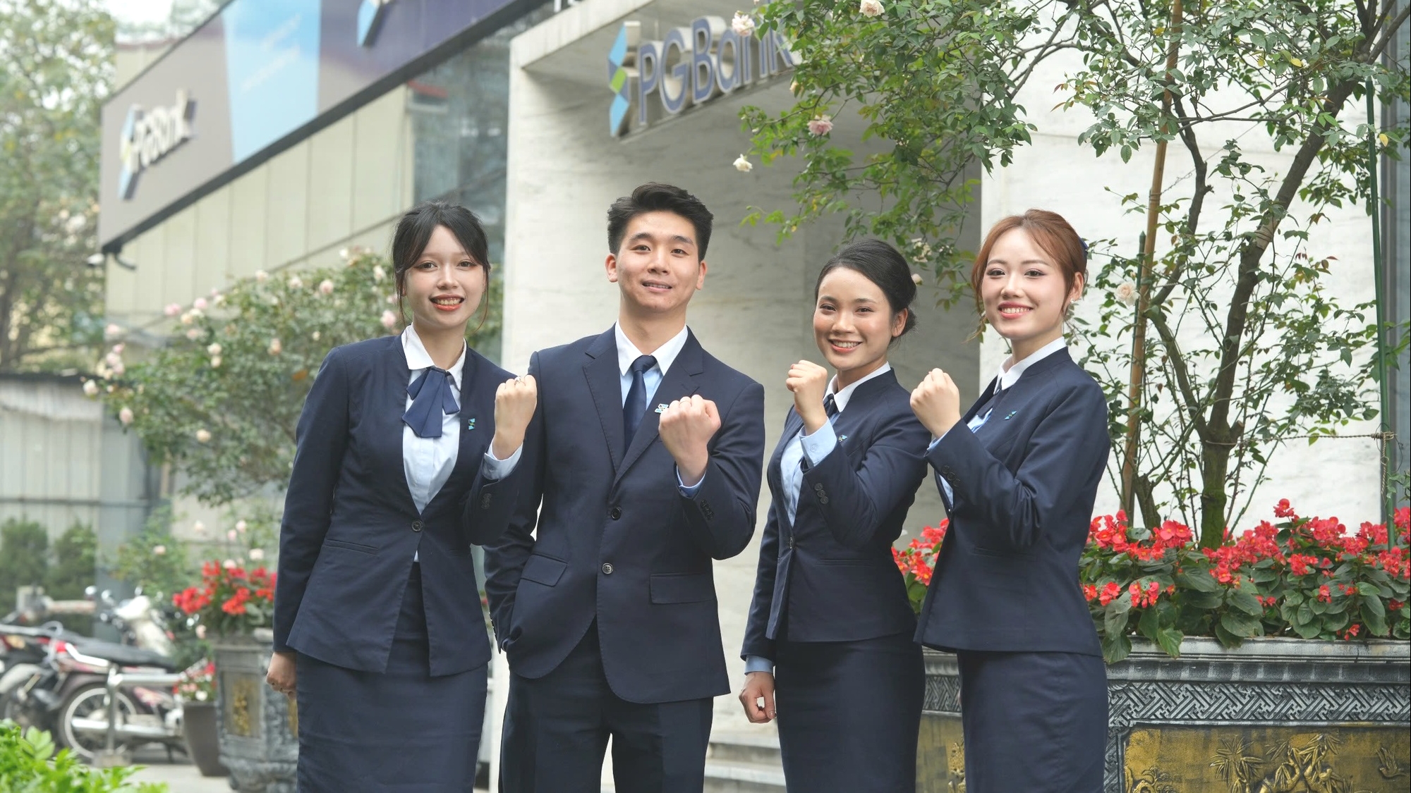 Năm bản lề 2025: Ngân hàng và chứng khoán đẩy mạnh tái cấu trúc để bứt phá