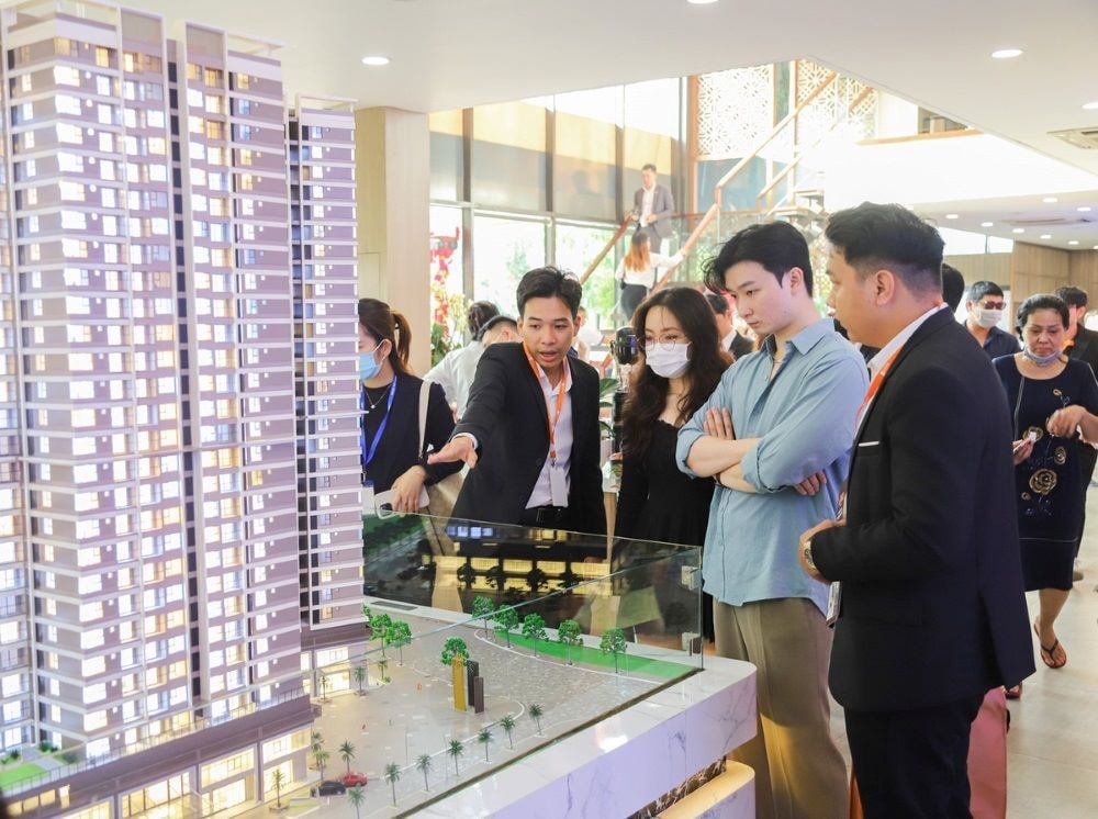 Gỡ vướng pháp lý, khơi thông thị trường bất động sản Gỡ vướng pháp lý, khơi thông thị trường bất động sản