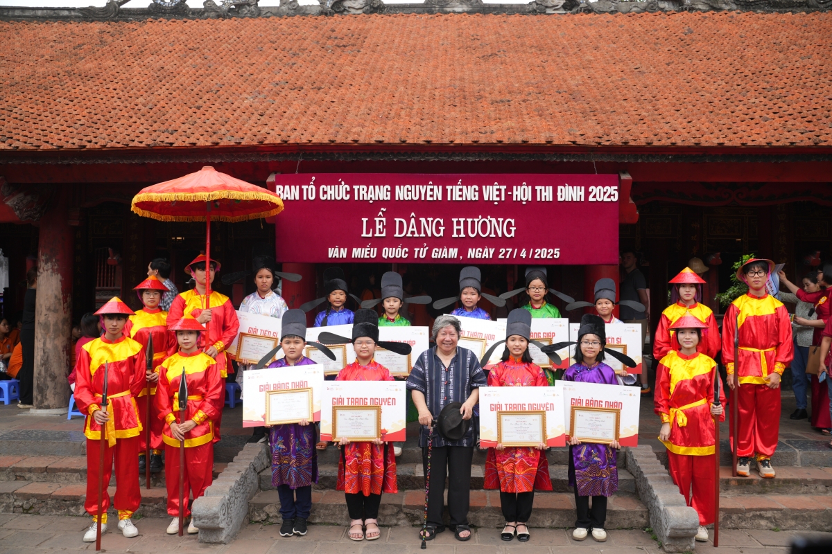 Trạng nguyên Tiếng Việt: Tôn vinh giá trị, ghi nhận hiền tài Trạng nguyên Tiếng Việt: Tôn vinh giá trị, ghi nhận hiền tài