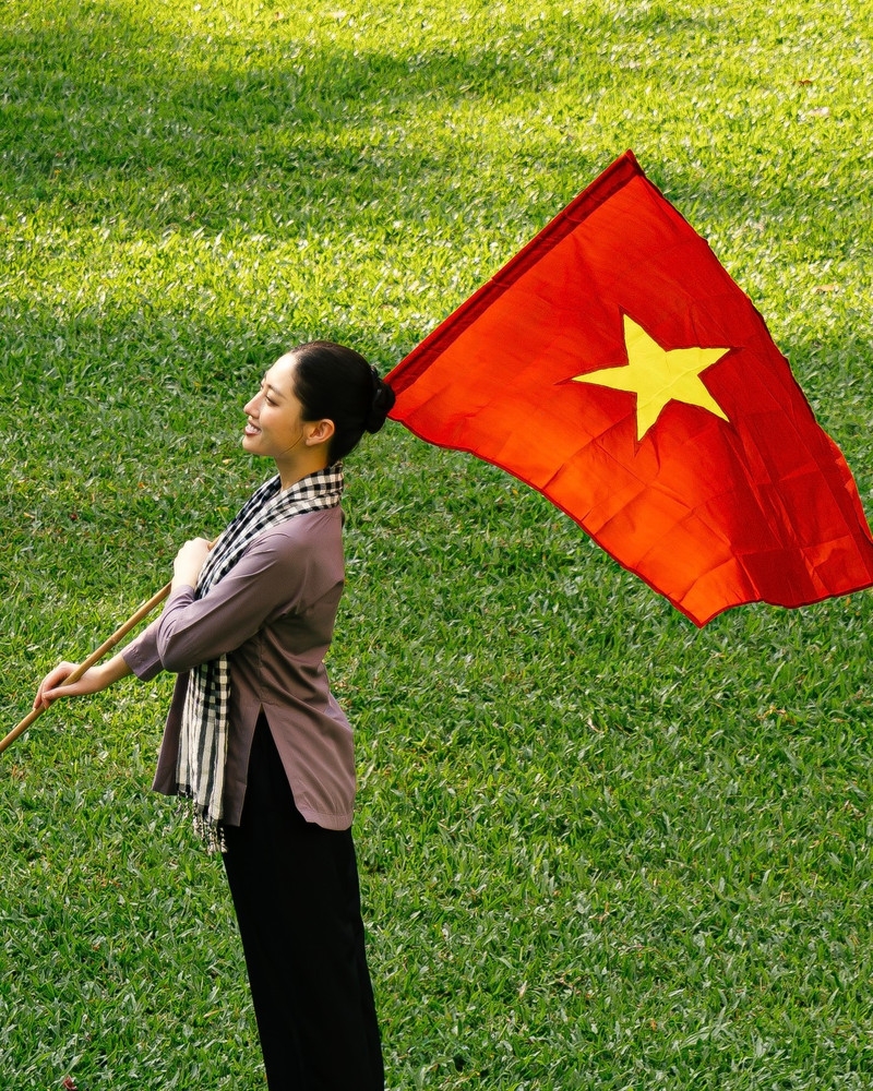 Lương Thùy Linh tri ân thế hệ phụ nữ Việt Nam đầy tự hào qua câu chuyện áo bà ba Lương Thùy Linh tri ân thế hệ phụ nữ Việt Nam đầy tự hào qua câu chuyện áo bà ba