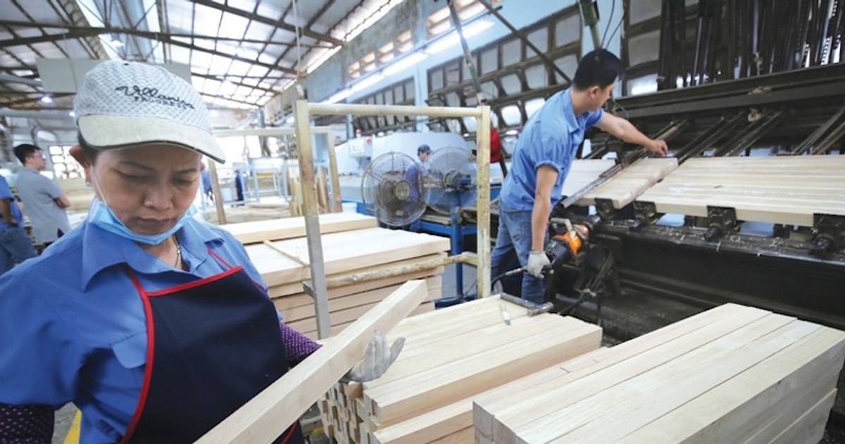 Ngành gỗ thoát khỏi “vùng an toàn” gia công