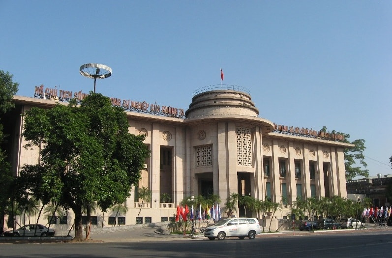 Định hướng lãi suất trong bối cảnh dòng tiền chưa khơi thông Định hướng lãi suất trong bối cảnh dòng tiền chưa khơi thông