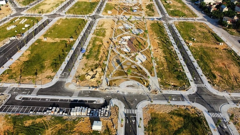 Lãi suất cao, nhà đầu tư địa ốc tái cơ cấu danh mục sản phẩm