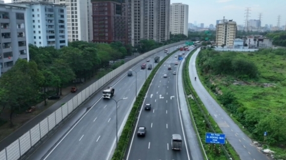 Giao thông Hà Nội ngày cuối kỳ nghỉ lễ: Thông thoáng đến "ngỡ ngàng"