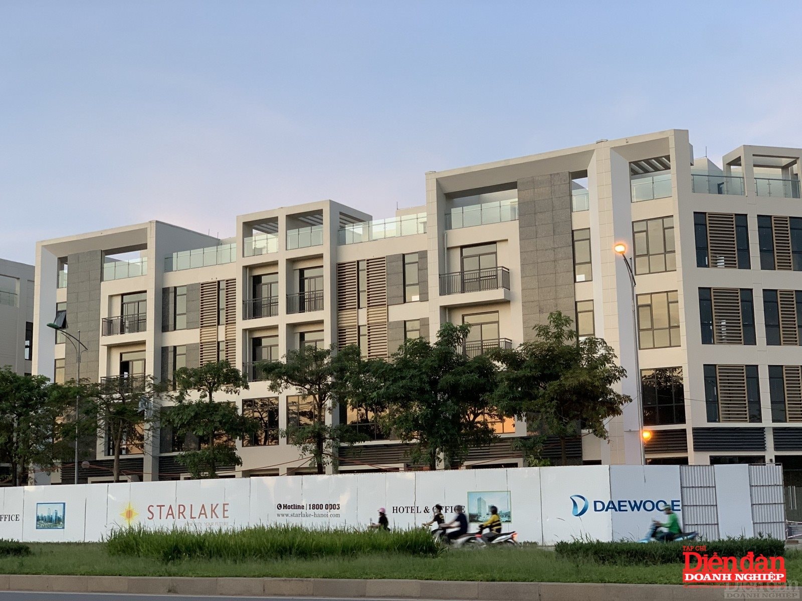 Thị trường biệt thự, nhà liền kề: Nhà đầu tư cần tầm nhìn và tính toán dài hạn Thị trường biệt thự, nhà liền kề: Nhà đầu tư cần tầm nhìn và tính toán dài hạn