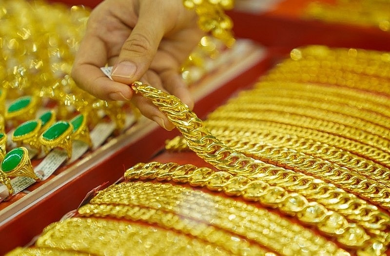 Giá vàng giảm mạnh sau chỉ đạo của Thủ tướng và NHNN Giá vàng giảm mạnh sau chỉ đạo của Thủ tướng và NHNN