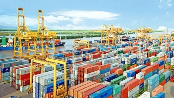 Cơ hội từ cổ phiếu cảng biển, vận tải biển