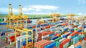 Cơ hội từ cổ phiếu cảng biển, vận tải biển