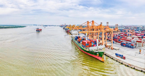 Vận tải biển giữ đà tăng trưởng mạnh Vận tải biển giữ đà tăng trưởng mạnh