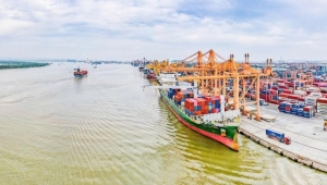 Vận tải biển giữ đà tăng trưởng mạnh