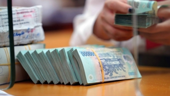 Thuế quan với ngân hàng, bất động, bán lẻ và năng lượng nhìn từ KQKD quý I/2025