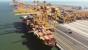 “Bùng nổ” làn sóng phi đô la hóa